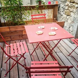  Hébergement de vacances Maison De Village Meublée Avec Terrasse France